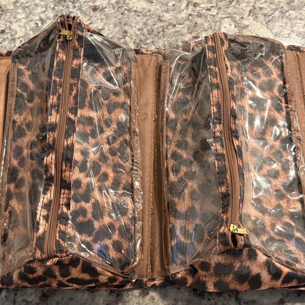 Leopard Print Cosmetic Bag - Picture 3 of 5